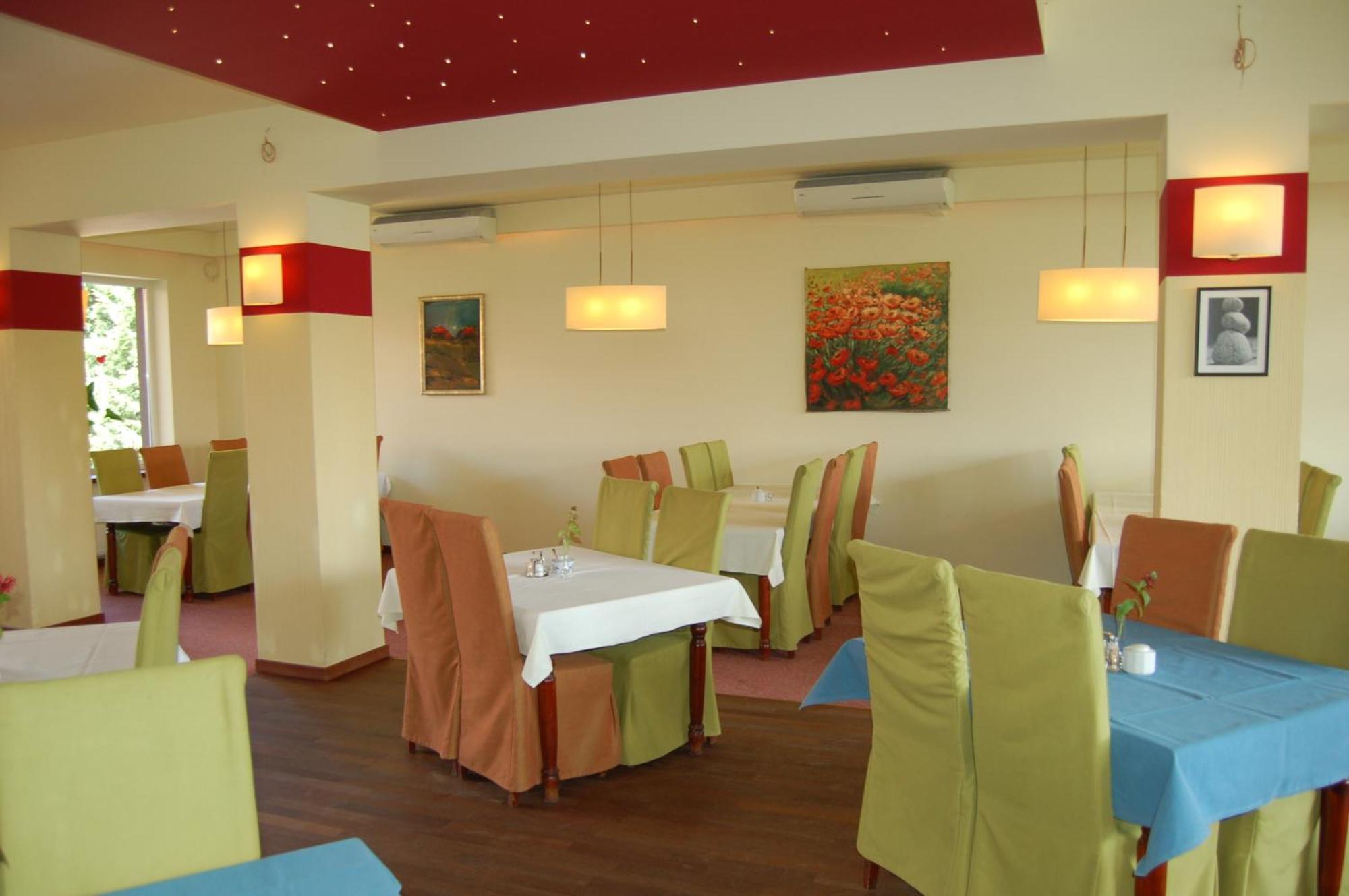 Hotel Europa Gizycko Exterior photo